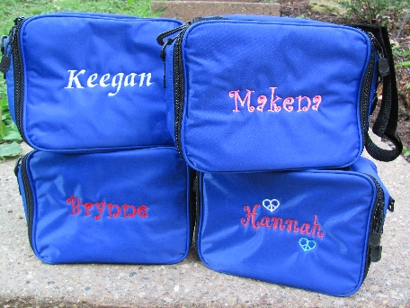 Lunch tote-embroidered,lunch,tote,bag,personalized 